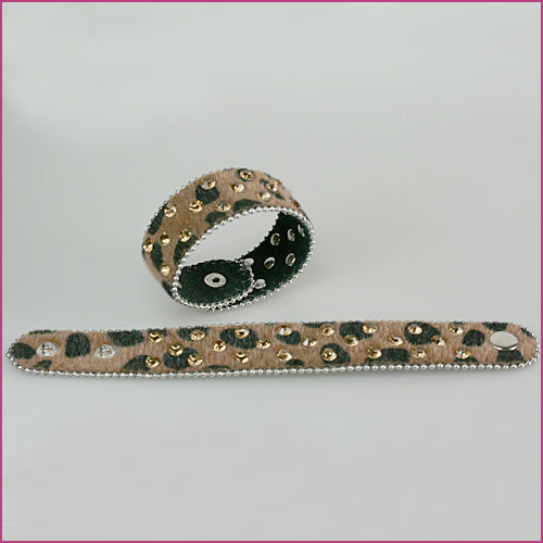 Leder Armband mit Kristallsteinen