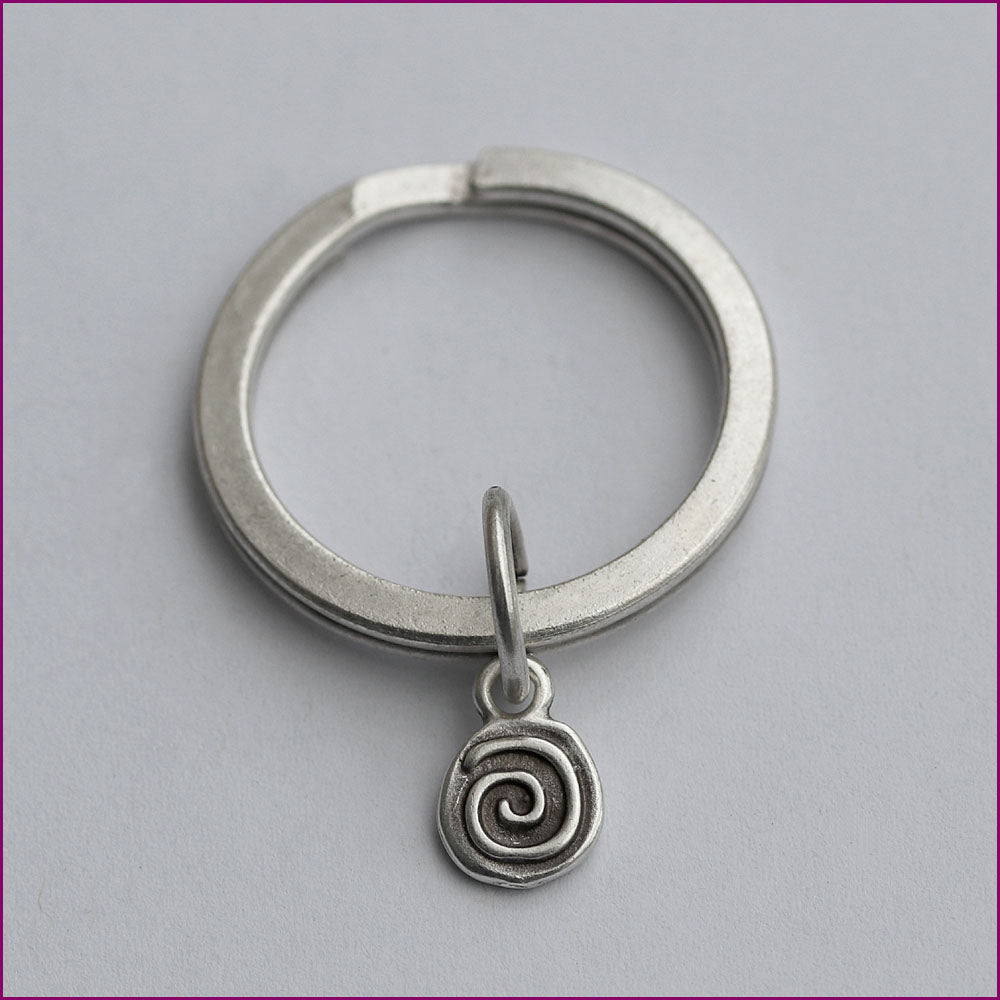 Schlüsselanhänger "Gleam Spiral"