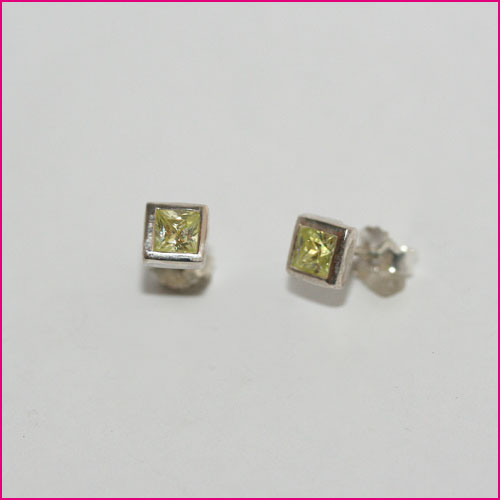 925 Silber Ohrstecker mit Zirkonia