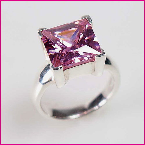 925 Silber Ring mit Rosa Zirkonia