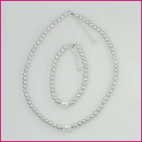 Armband mit Süßwasserperlen