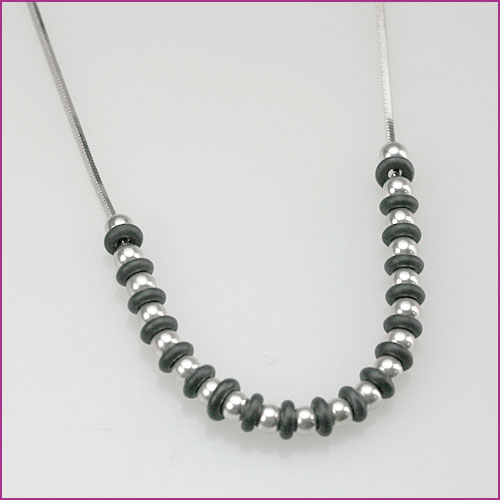 925 Silber-Kautschuk Collier