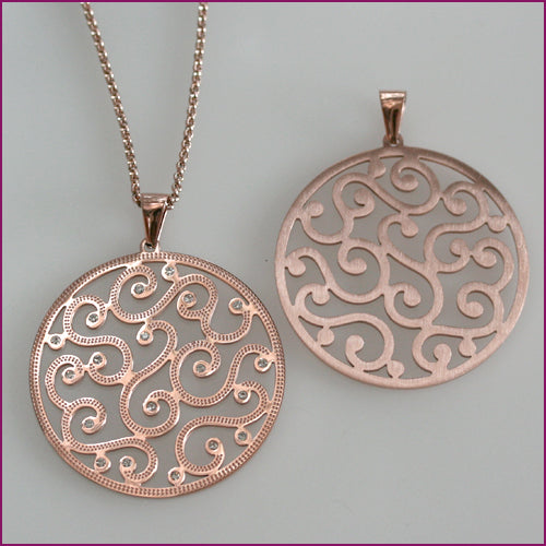 Edelstahl Rosegold Anhänger mit Kristallsteinen