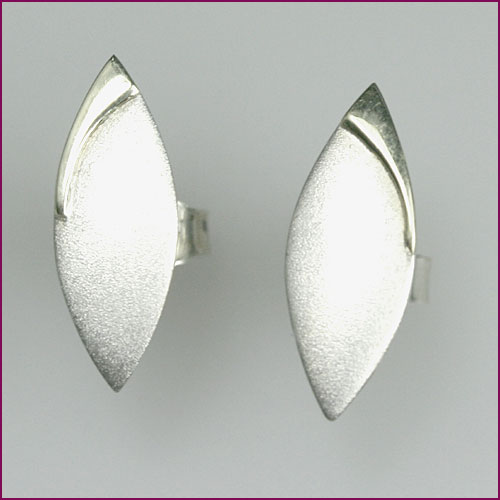 931 Silber Ohrhänger mit Goldapplikation