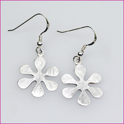 925 Silber Ohrhänger mit Blumenmotiv