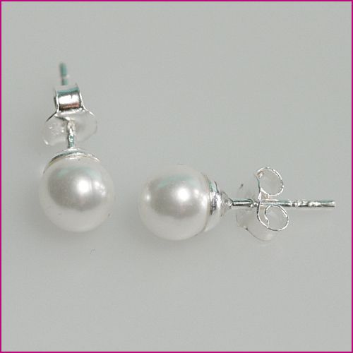 926 Silber Ohrstecker mit synthetischer Perle
